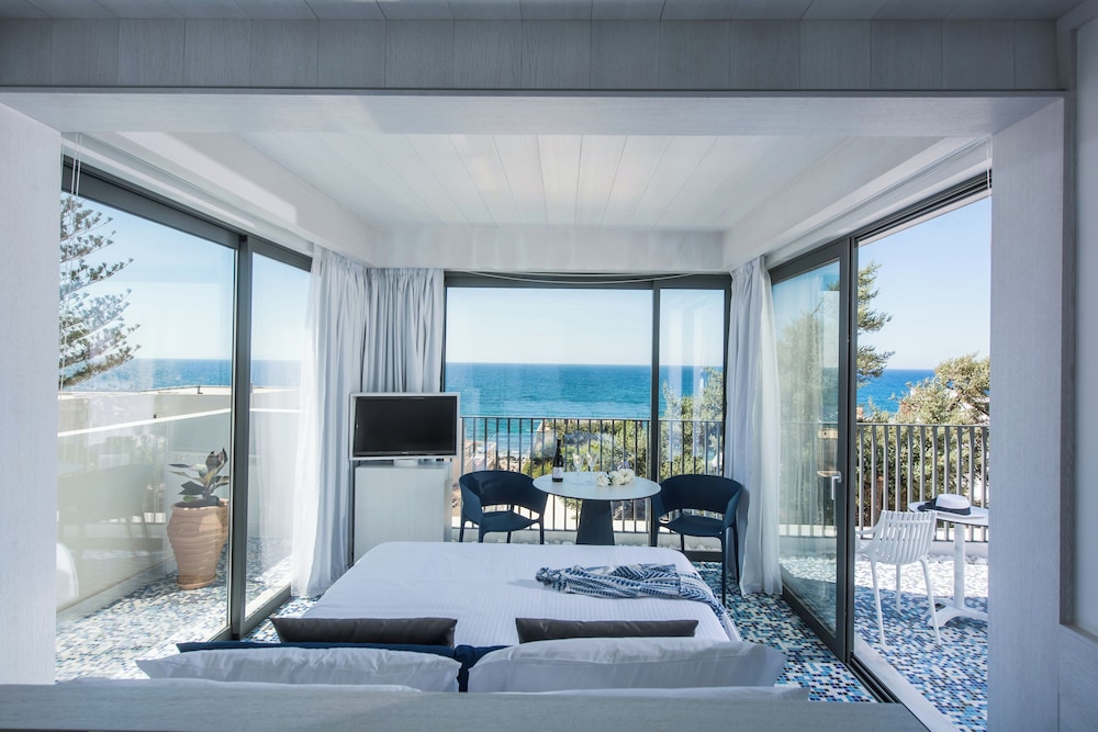 Deluxe Penthouse, Sea View
