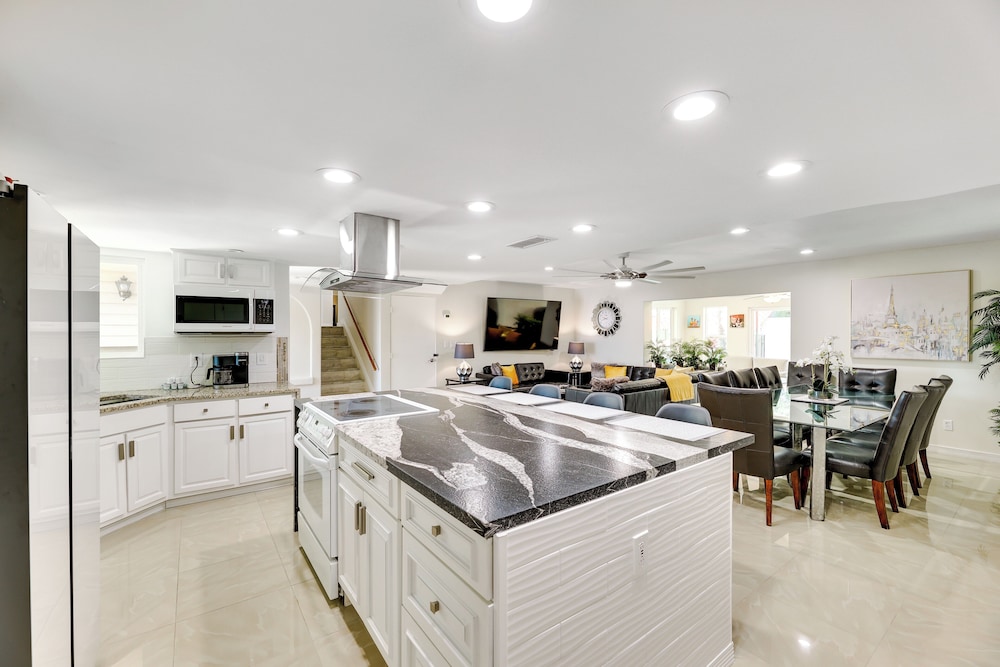 House (5 Bedrooms) photo 3