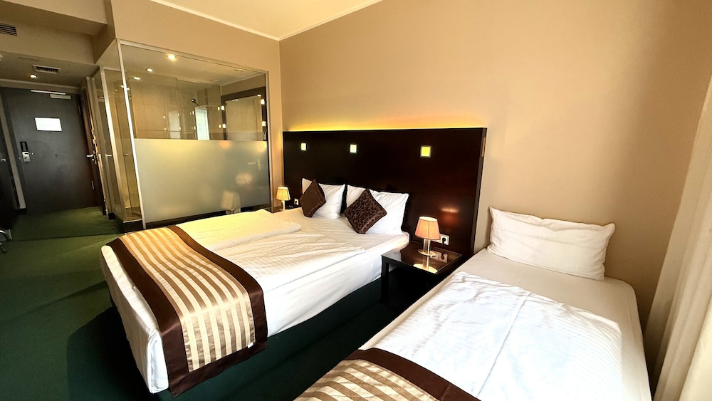 Exclusive Triple Room