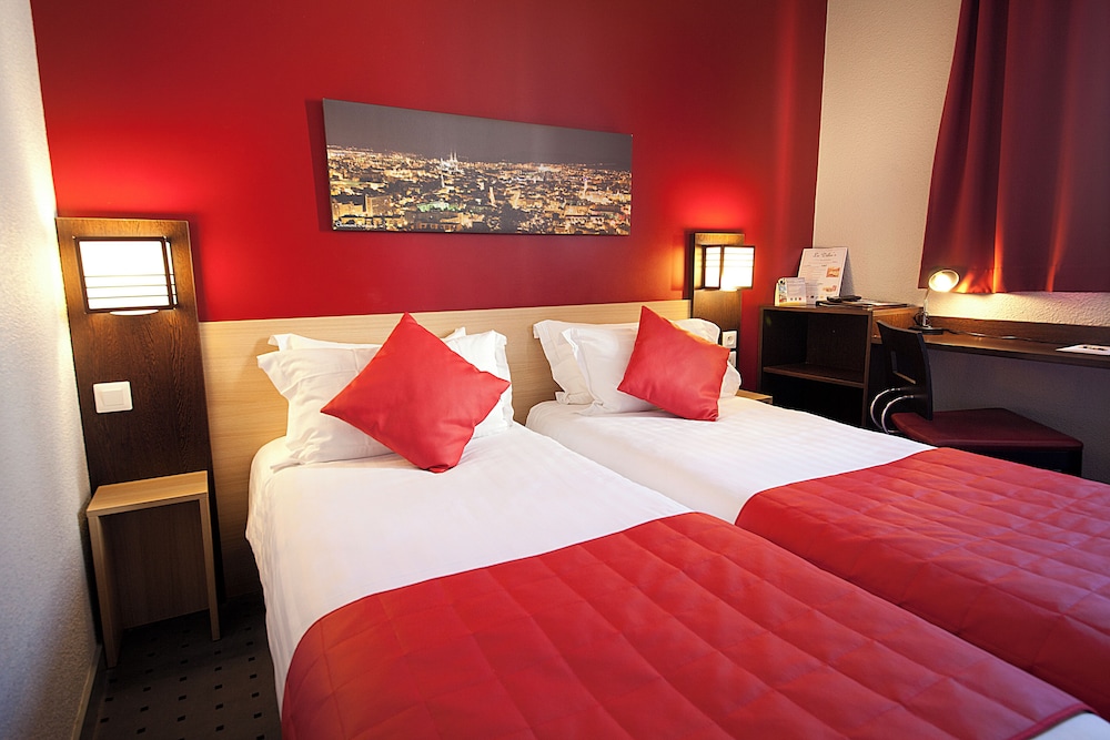 Double or Twin Room photo 1