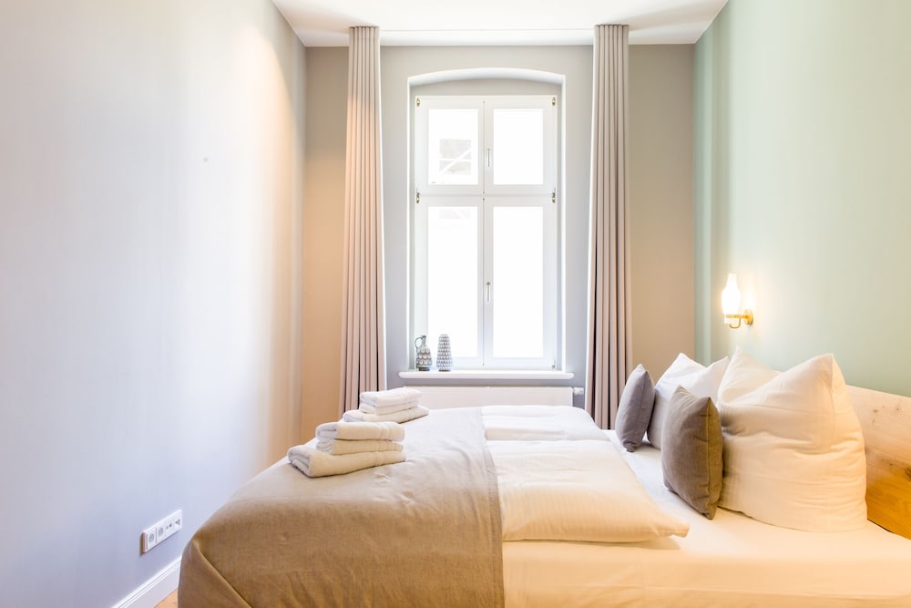 Deluxe Apartment, 2 Bedrooms, Terrace, Ground Floor photo 2