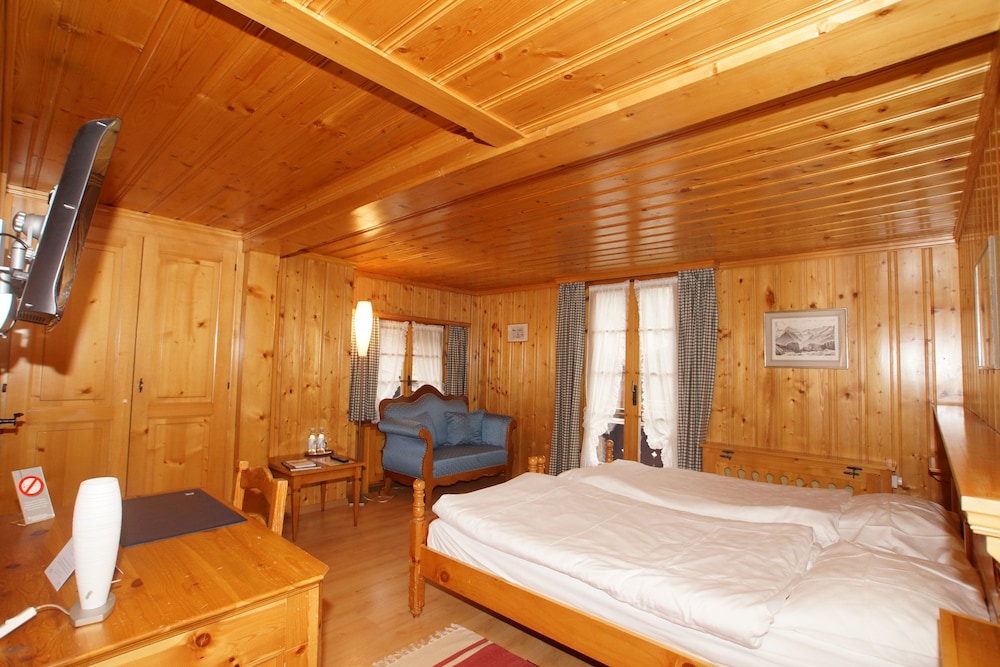 Family Quadruple Room, Balcony photo 3