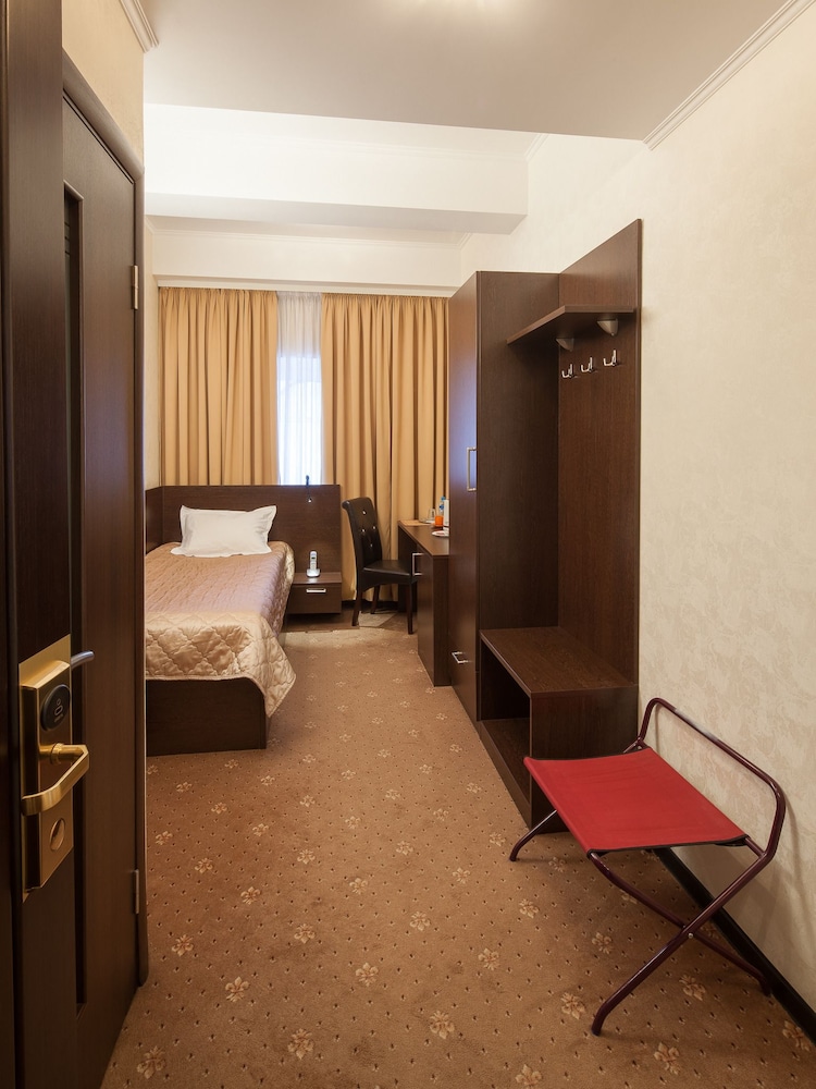 Economy Single Room, 1 Twin Bed photo 2