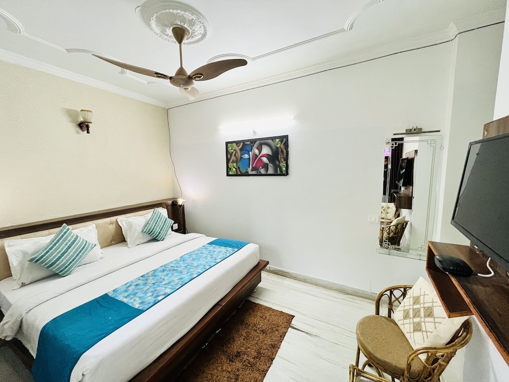 Deluxe Double Room photo 2