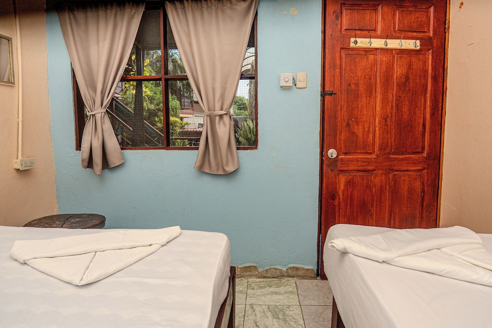 Basic Double Room, 1 Double Bed
