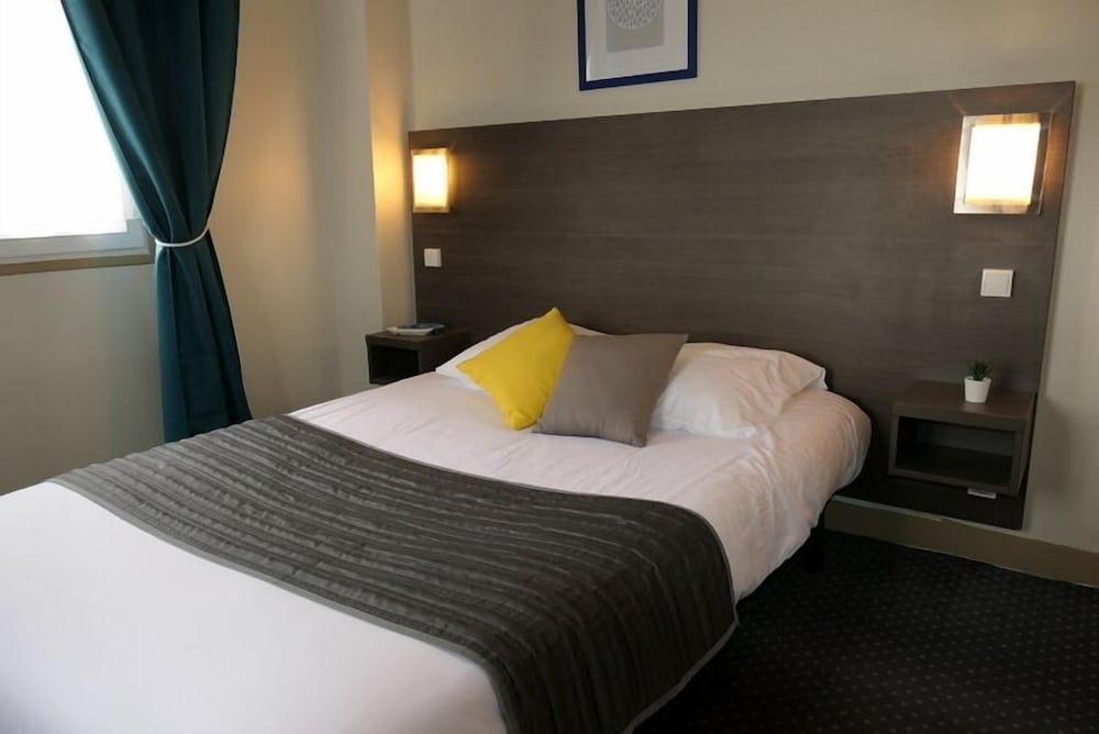 Standard Double Room photo 2