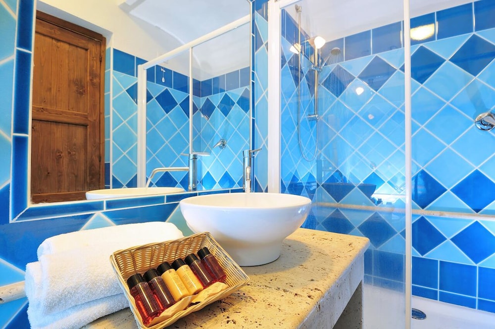 Classic Triple Room - Photo 3