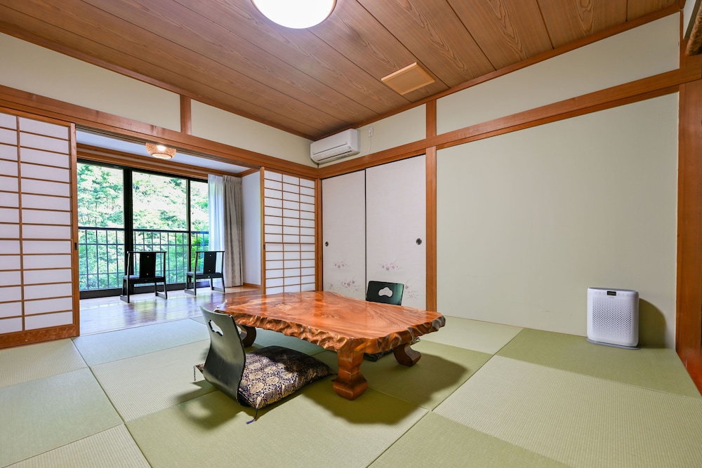 Standard Quadruple Room, Garden View