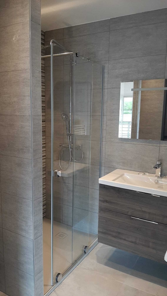 Luxury Villa - Photo 11