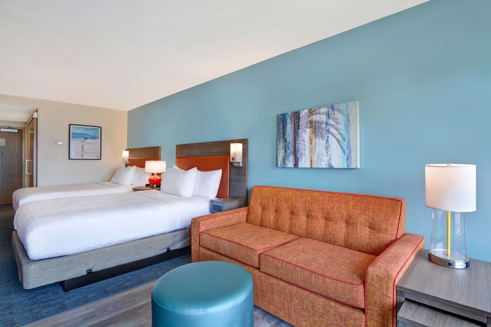 Studio Suite, 2 Queen Beds (Oceanfront view) - Photo 1