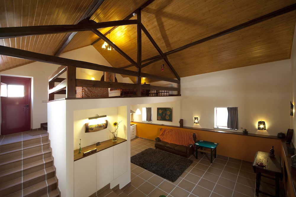 Apartment (Adega) photo 1