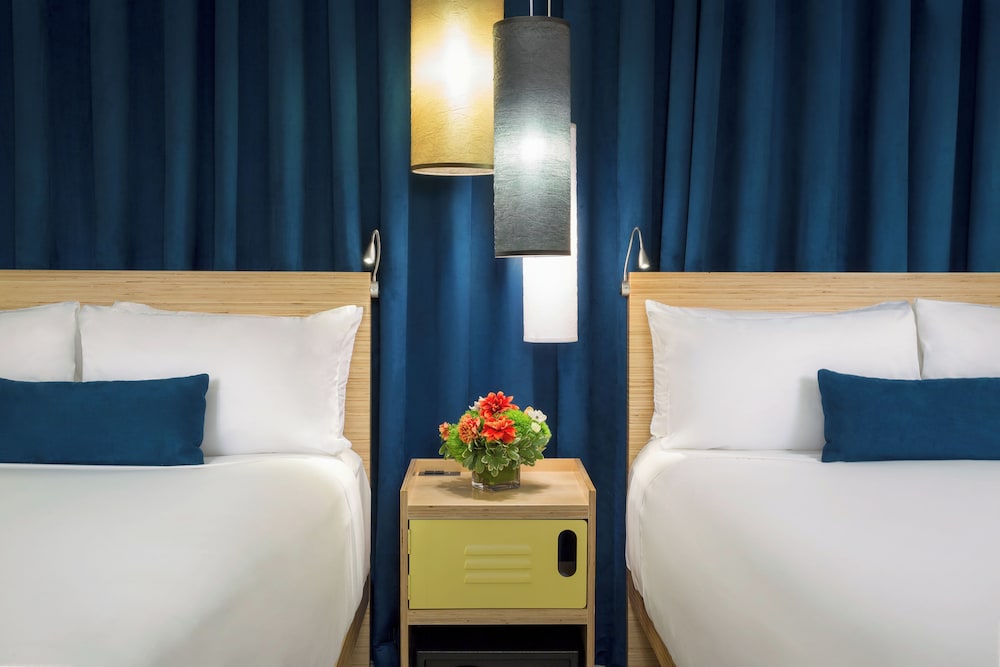 Junior Suite, 2 Queen Beds