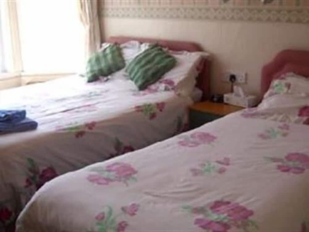 Triple Room, Ensuite (Family)