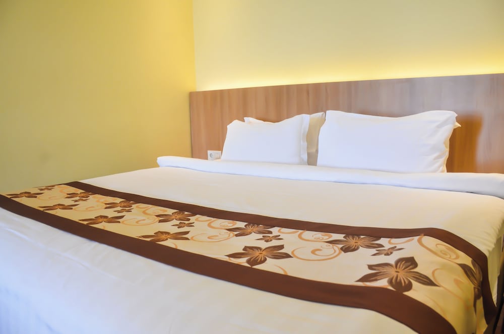 Suite - Photo 2