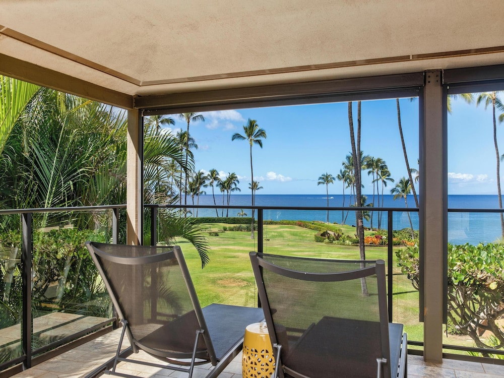 Condo, 2 Bedrooms, Oceanfront (1604)