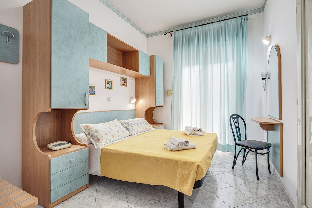 Comfort Double or Twin Room