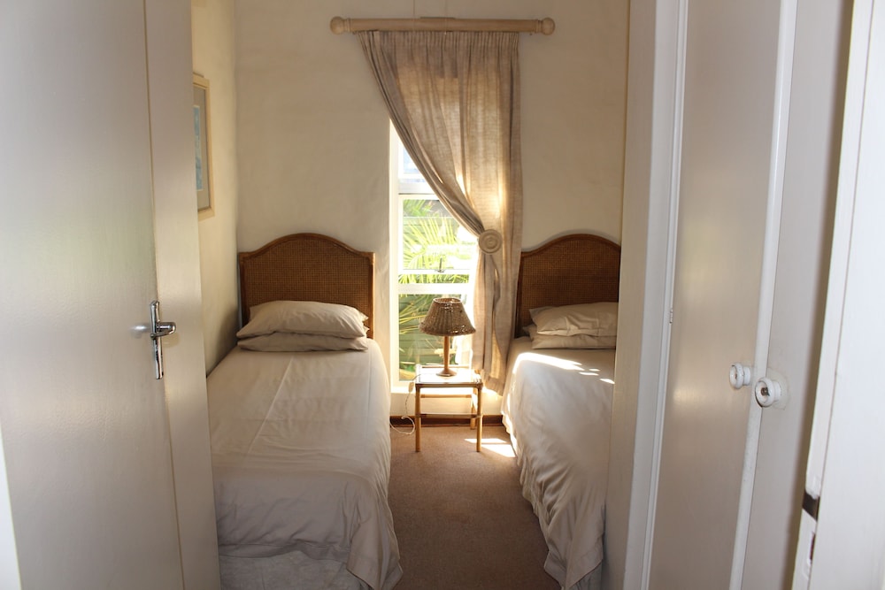 Apartment, 2 Bedrooms, Ocean View photo 3