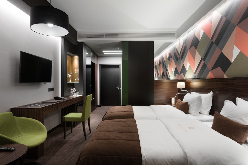 Standard Twin Room photo 2