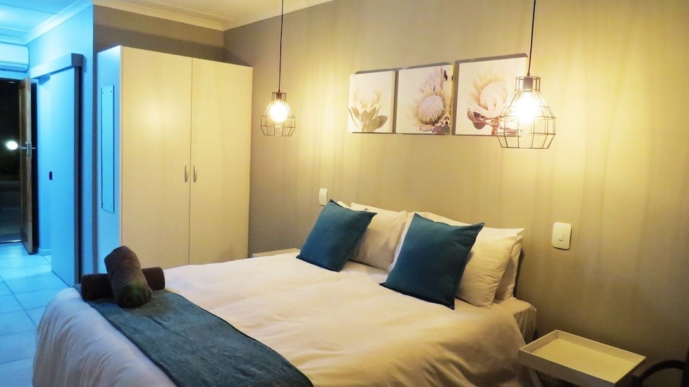 Basic Double Room photo 3