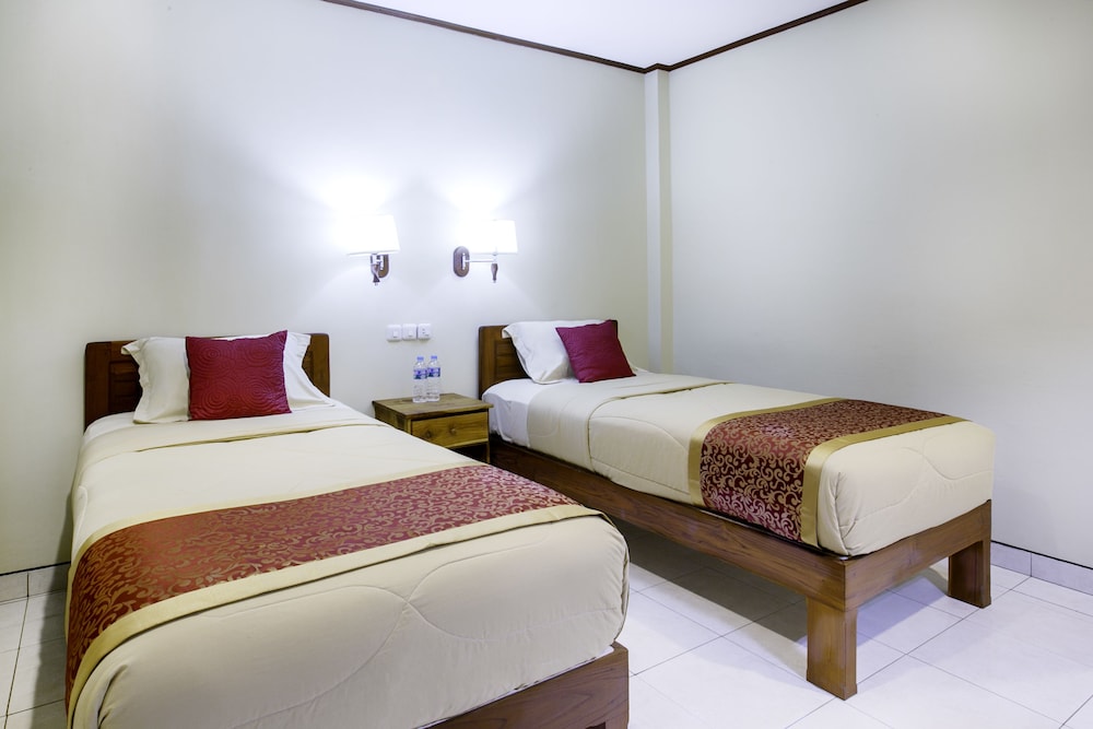 Standard Twin Room photo 2