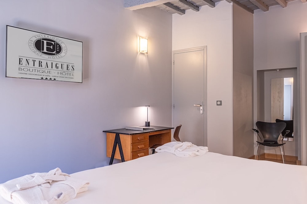 Superior Double Room, Terrace (Deluxe) photo 1