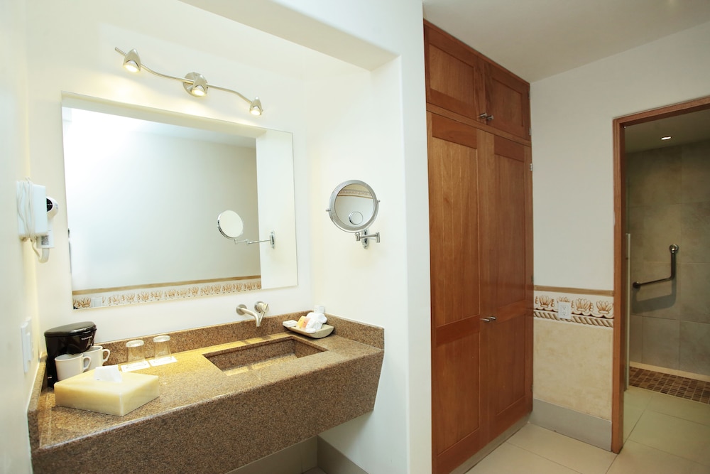 Terrace Suite with 2 Double beds - Photo 6