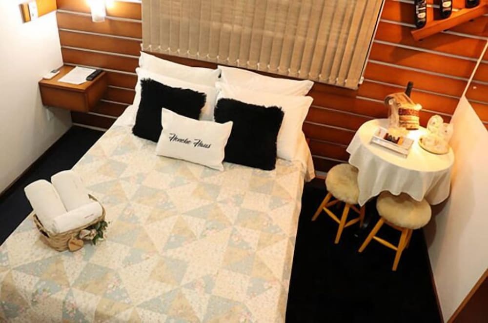 Economy Room photo 1