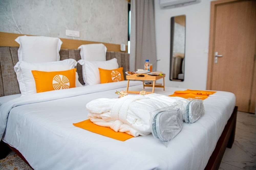 Senior Suite, Balcony
