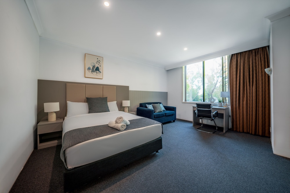 Queen Room