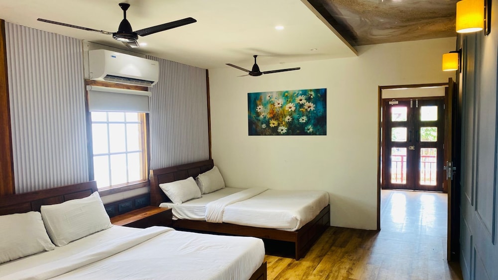 Suite with Private Pool photo 1
