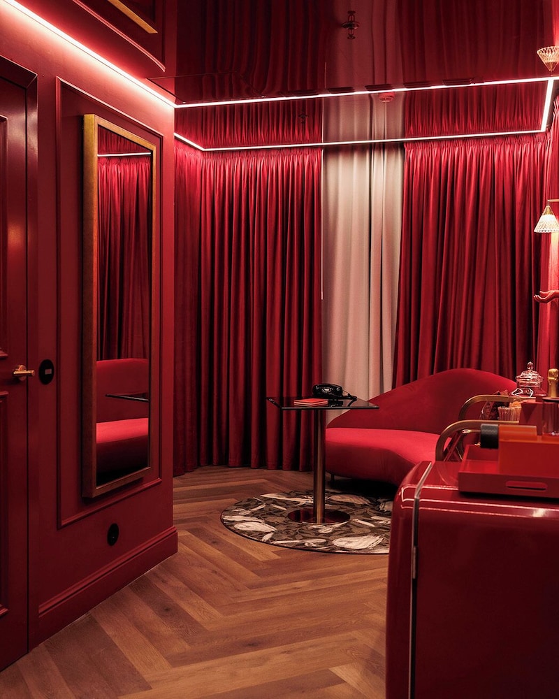 Signature Studio - Photo 6