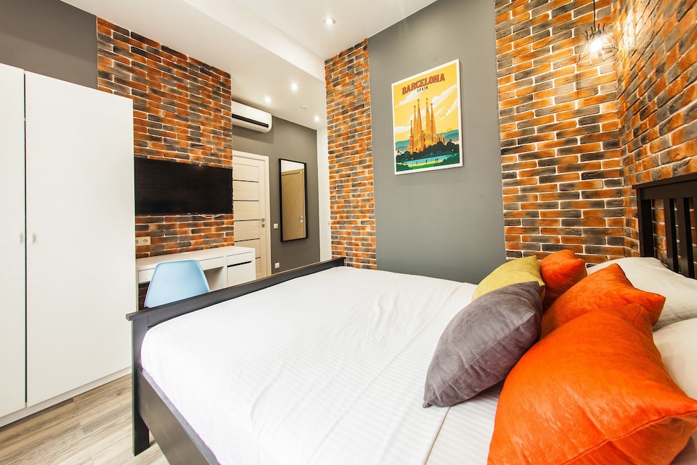 Standard Double Room (Barcelona) photo 2