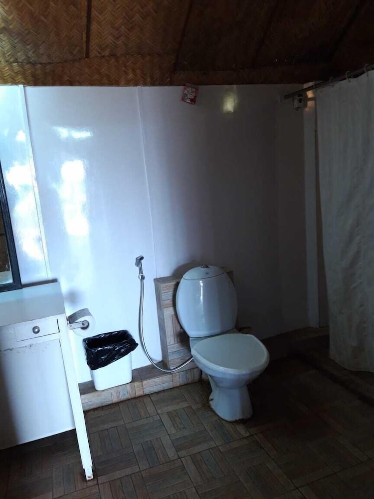 Cottage, Partial Sea View, Beachside photo 2