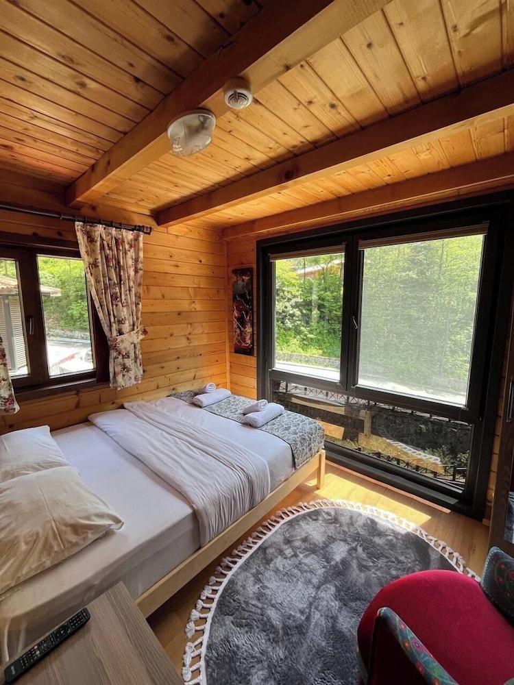 Traditional Room, 1 Double Bed, Mountain View photo 2