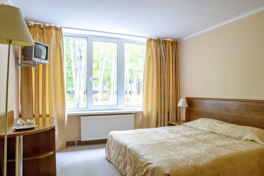 Standard Double or Twin Room photo 3
