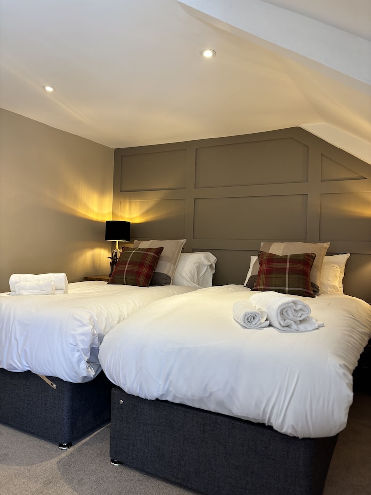Superior Double or Twin Room, Ensuite (Newly Refurbished Rm5)
