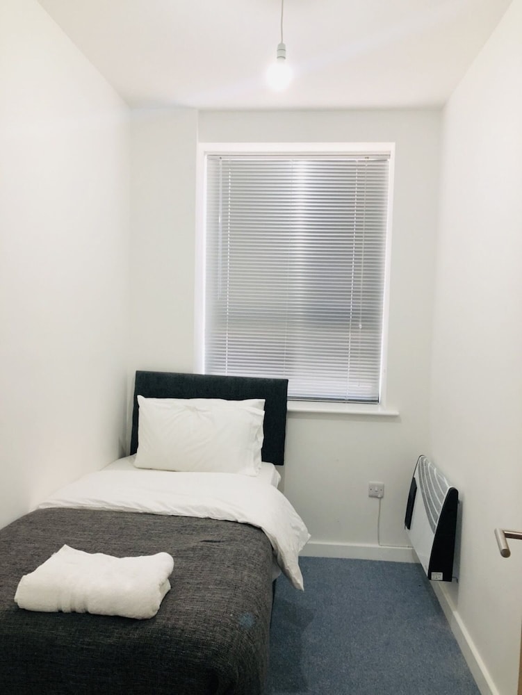 Luxury Apartment, Private Bathroom (2BED-D/S/SF-5PPL)