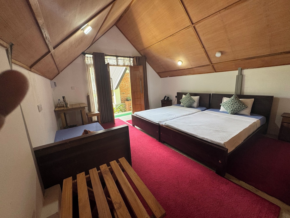Double or Twin Room, Pool View photo 3