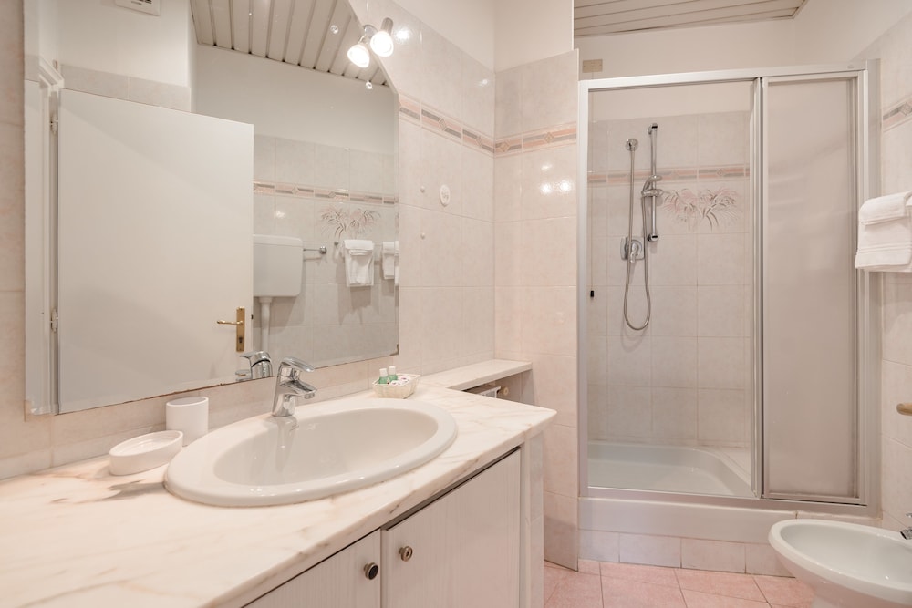 Double Room, Mountain View - Photo 4