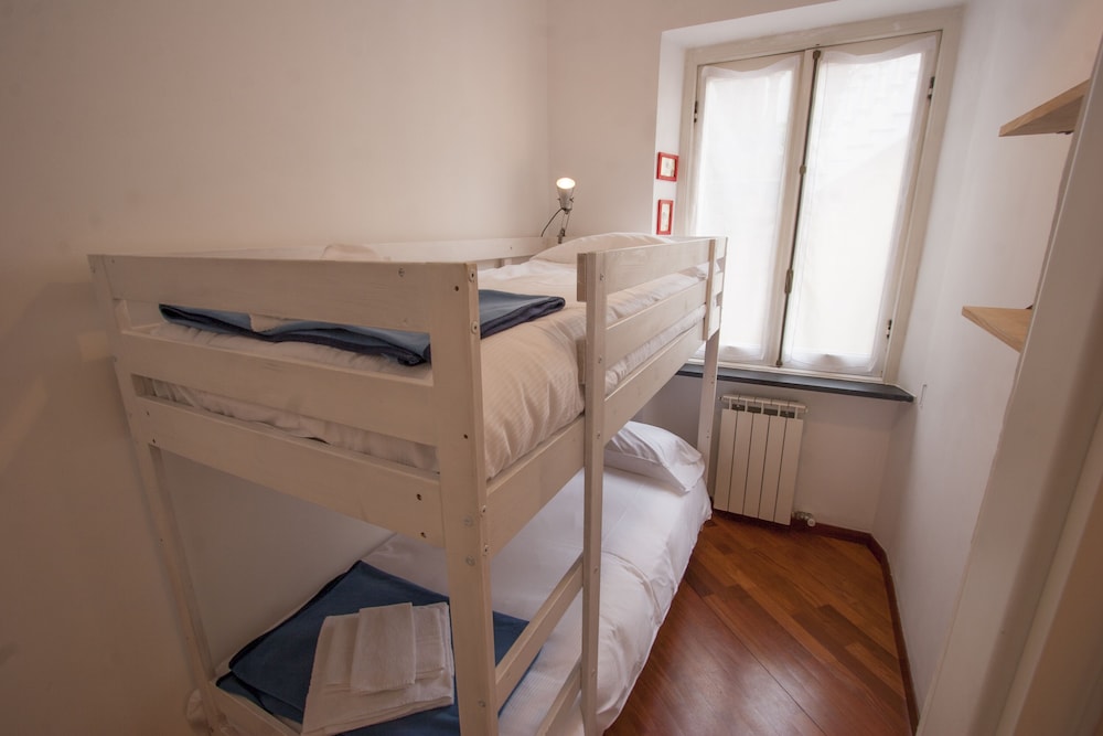 Apartment, 2 Bedrooms (Location:  via Romana di Quarto) photo 3