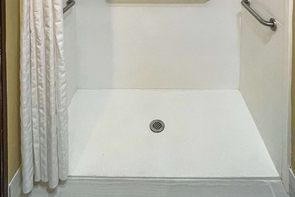 Suite, Multiple Beds, Accessible, Non Smoking - Photo 2