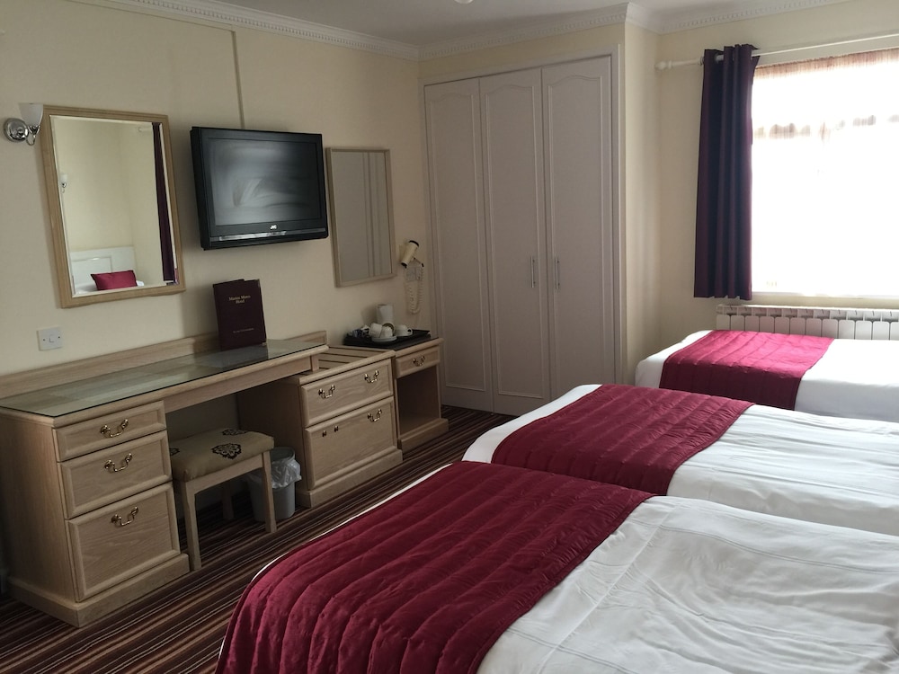 Suite, Ensuite ( (3) with Inland View ) photo 1