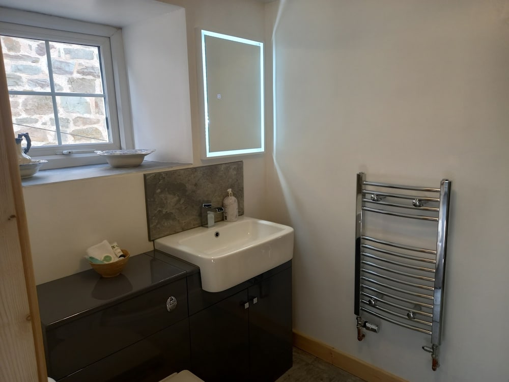 Twin Room with separate Bathroom (Room 1) photo 3