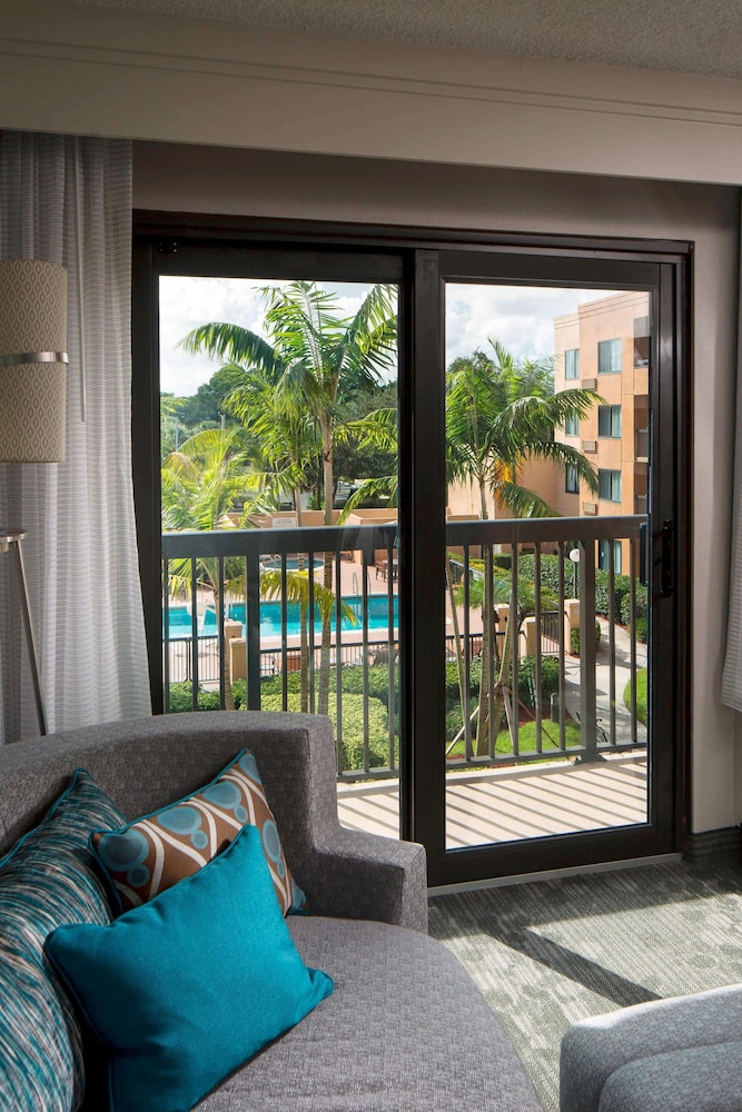 Superior Suite, 1 King Bed with Sofa bed, Pool View (One Bedroom)