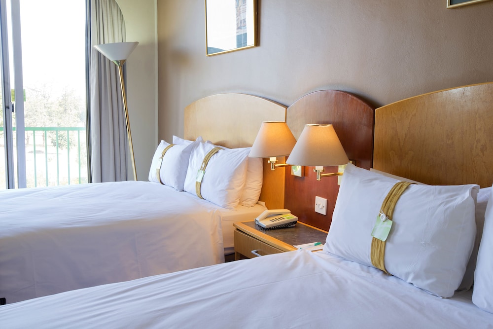 Standard Room - Photo 9