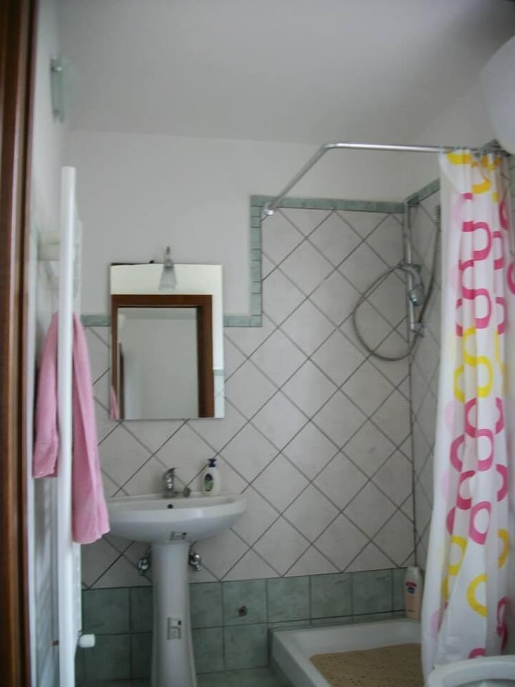 Triple Room, Shared Bathroom