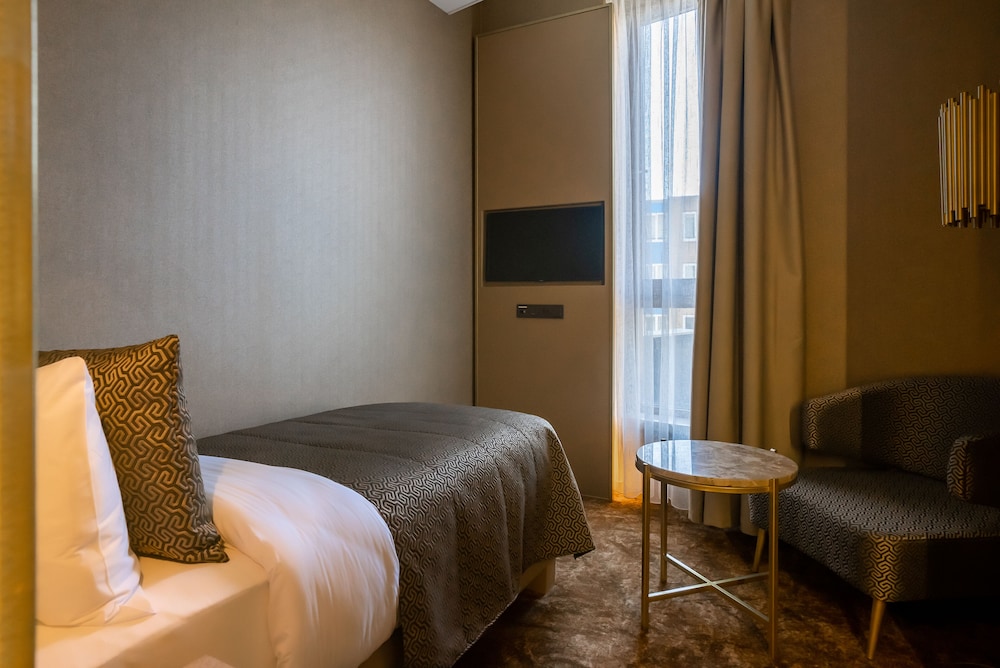 Triple Room - Photo 2