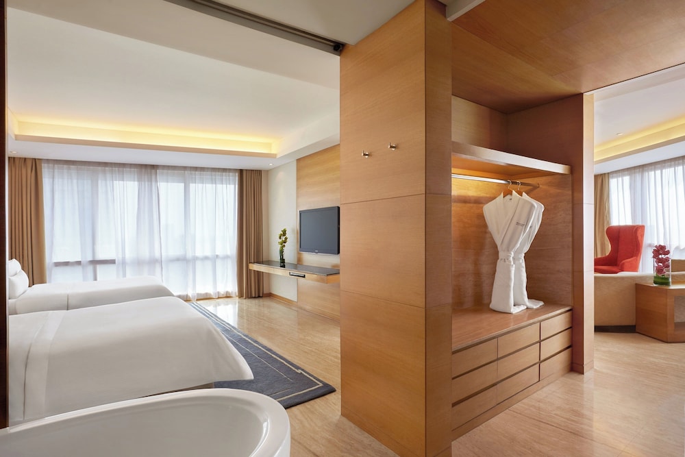 Executive Room, 2 Double Beds - Photo 3