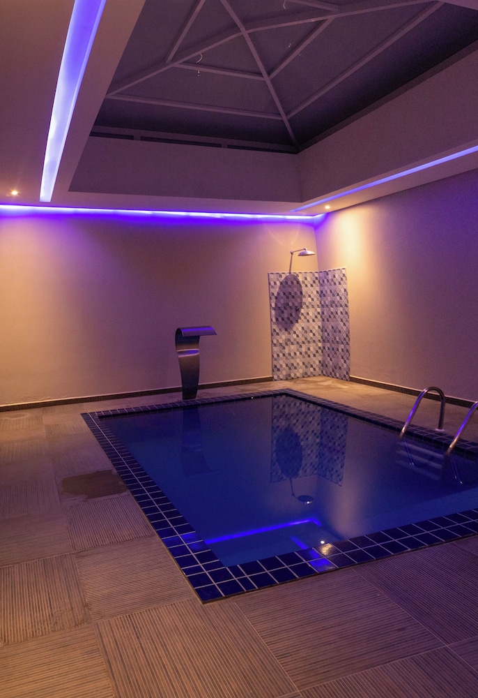 Luxury Double Room, Balcony photo 1