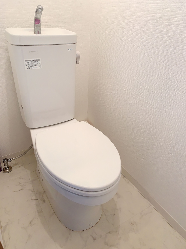 Western Style Room, Shared Bathroom photo 2
